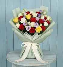 Букет цветов из:  Розы в Артемовском Свердловской области