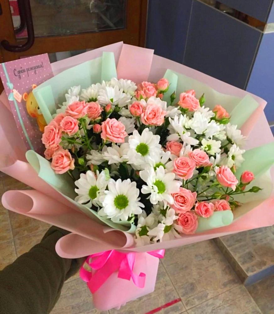 Букет цветов из: Розы и Хризантемы в Артемовском Свердловской области