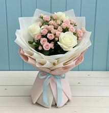 Букет цветов из:  Розы в Артемовском Свердловской области