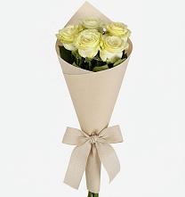 Букет цветов из:  Розы в Артемовском Свердловской области