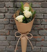 Букет цветов из:  Розы в Артемовском Свердловской области