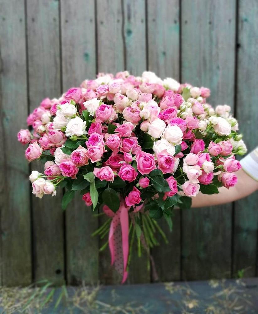 Букет Розовые кустовые розы Натали и Лав Лидия в Артемовском Свердловской области