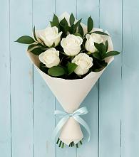 Букет цветов из:  Розы в Артемовском Свердловской области