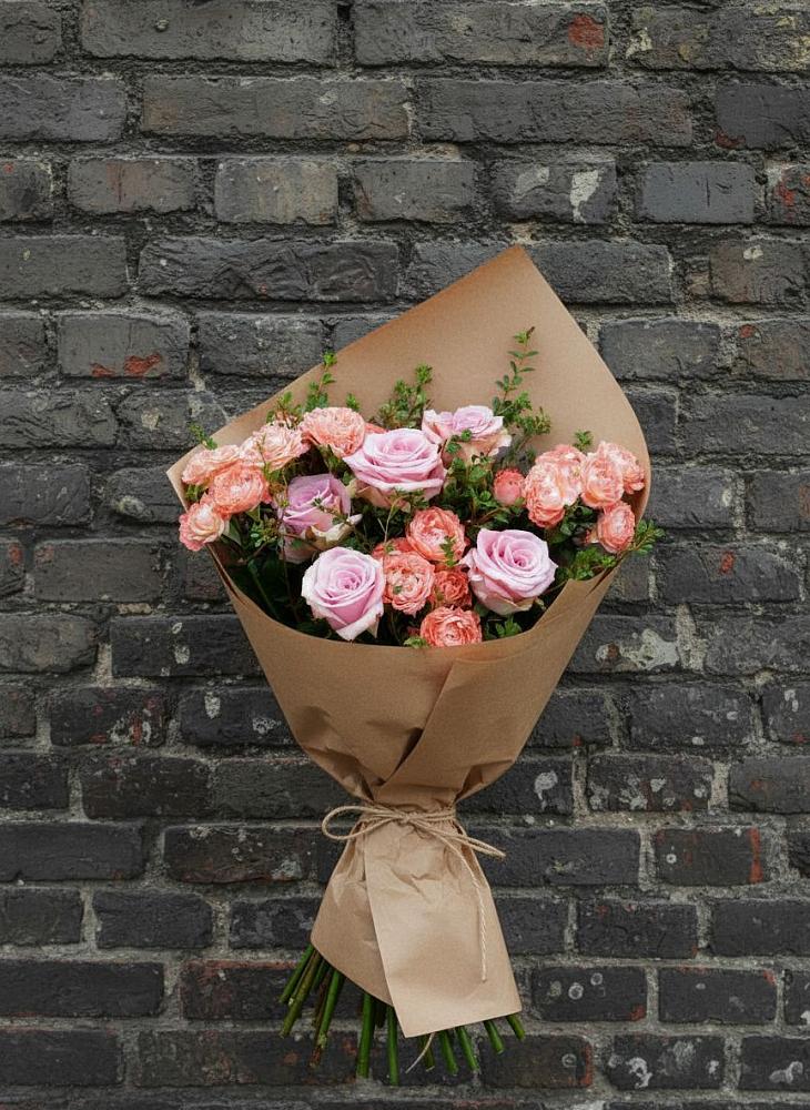 Букет цветов из: Розы в Артемовском Свердловской области