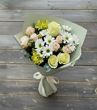 Букет цветов из:  Альстромерии, Розы и Хризантемы в Артемовском Свердловской области