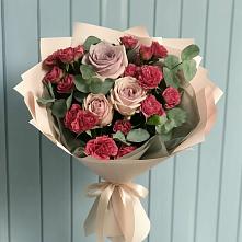 Букет цветов из:  Гвоздики и Розы в Артемовском Свердловской области