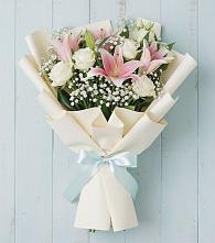 Букет цветов из:  Лилии в Артемовском Свердловской области